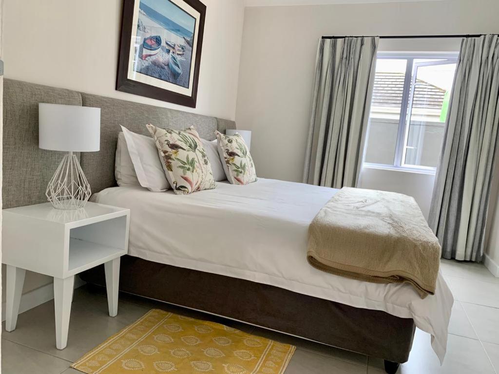 Anchor'S Rest Hotel Hermanus Kültér fotó